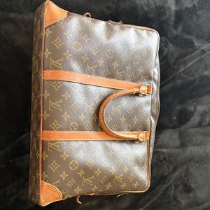 Louis Vuitton Men or Women Travel Bag in Brown Monogram